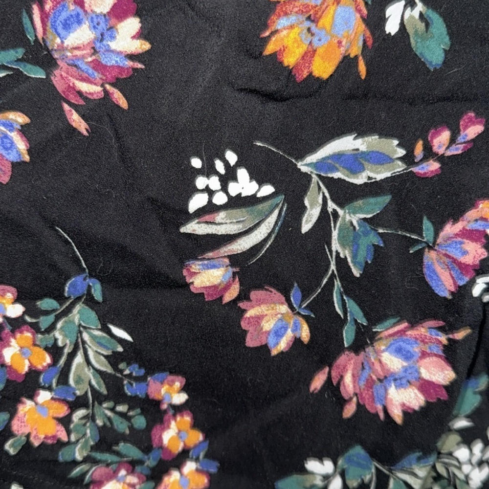 Floral Black Lace Top XL botanical Arizona Jean Co ruffled sheer shoulder - Picture 3 of 4